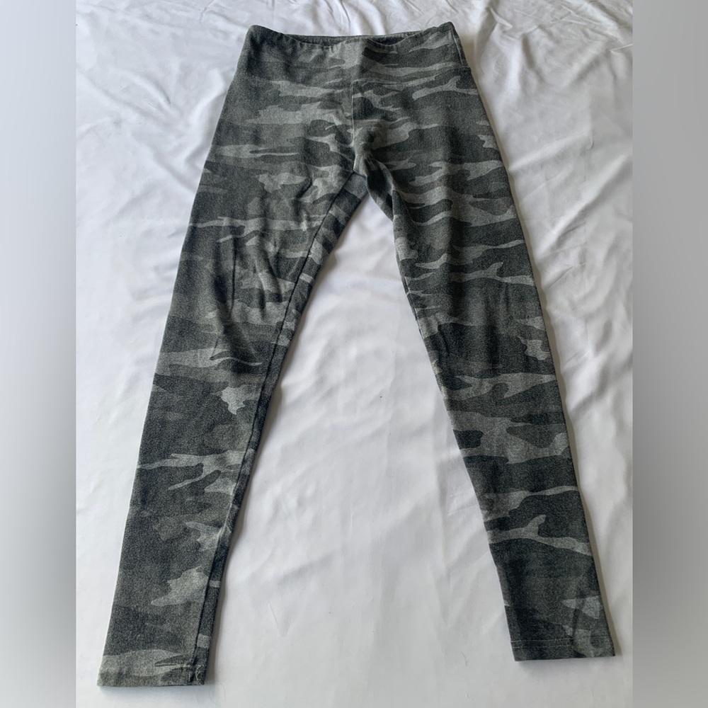 M Grey Camo High Waisted Leggings